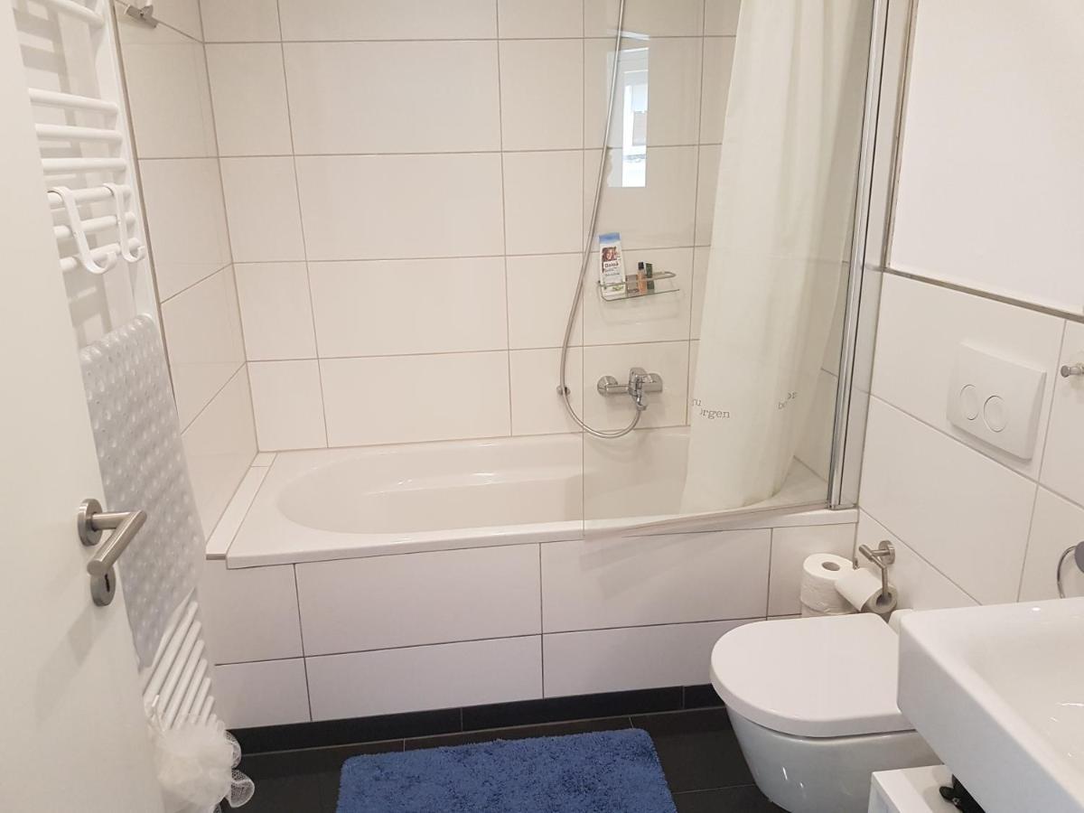Zimmer Mit Eigenem Bad In Maerchenstadt! Хайделберг Екстериор снимка
